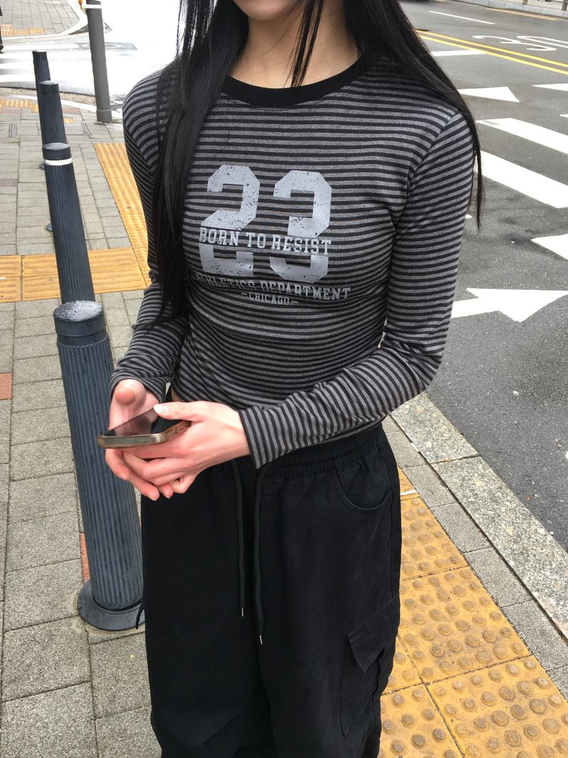 Qwerty Striped Shirred Long-Sleeve Tee (4c)