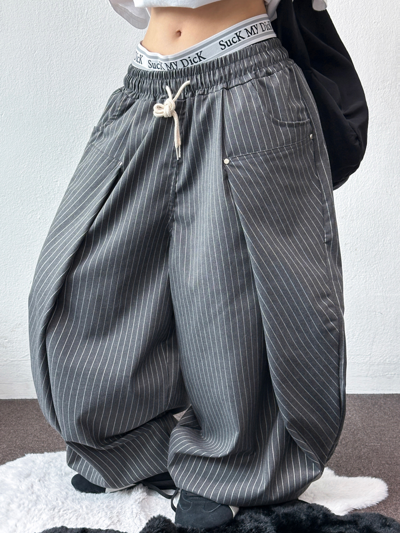 CCORTTI(コルッティ)の「5000 SOLD 🥳❤🔥 (SLIT STRIPE RIVET VER❤🔥) TWO PLEAT BALLOON PANTS 🩶🖤🤍 - 3 COLORS(Pants)」