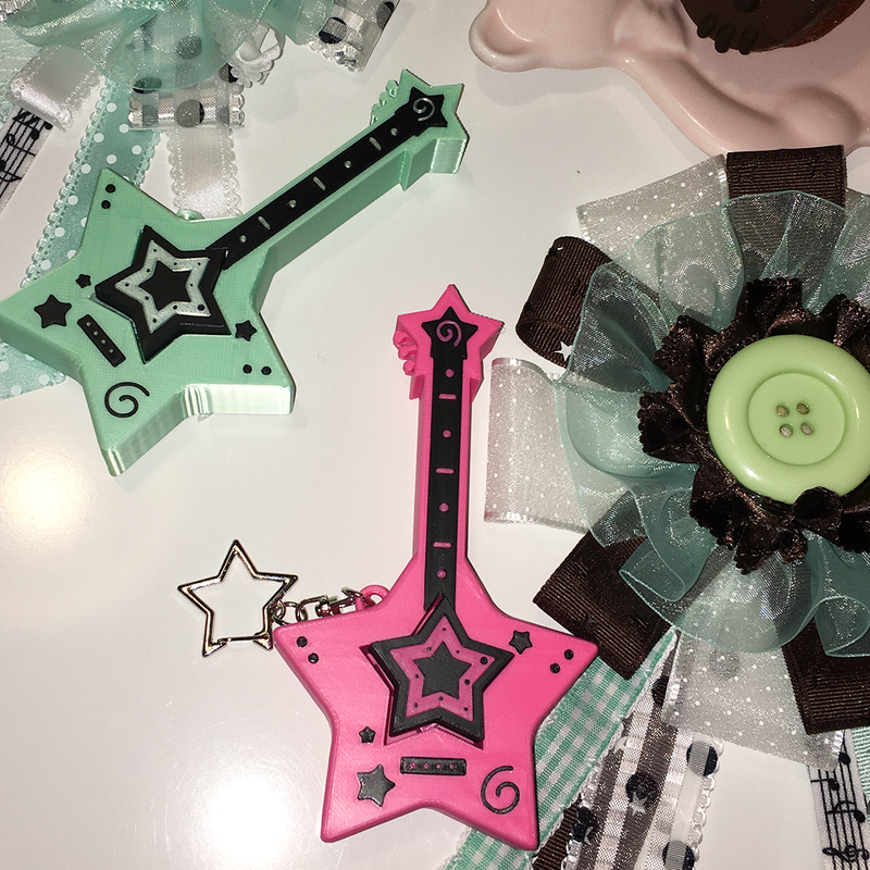 【MADE】 Rockstar Clicker Keyring
