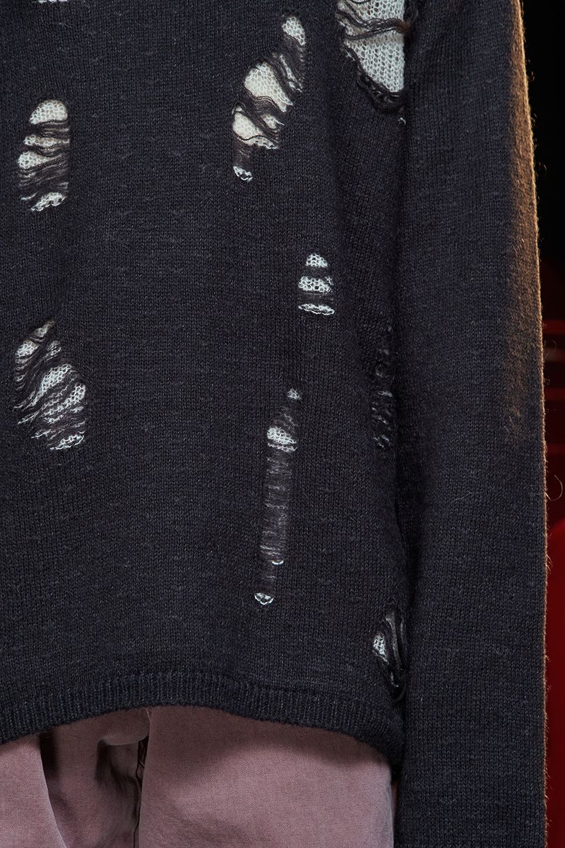DESTROYED MOHAIR KNIT / CHARCOAL