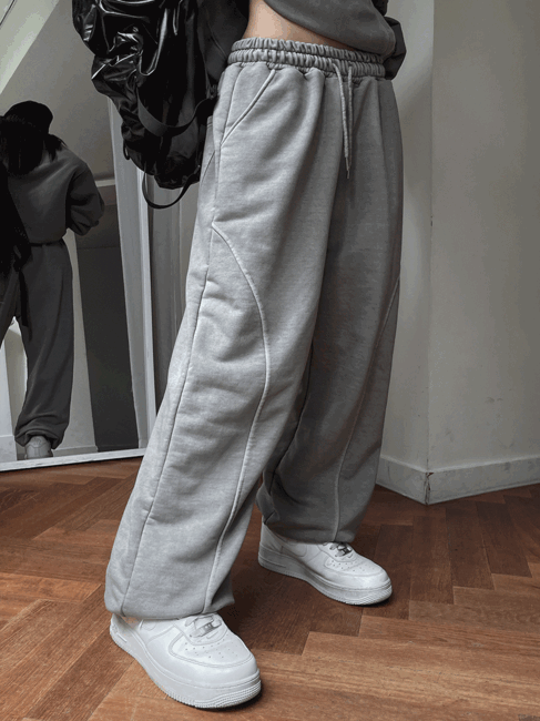 ULAN(ユレン)の「Pig incision setup training jogger pants(Pants)」