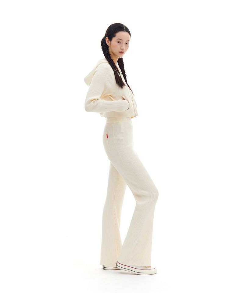 SMALL LOGO BOOTSCUT KINT PANTS (CREAM)