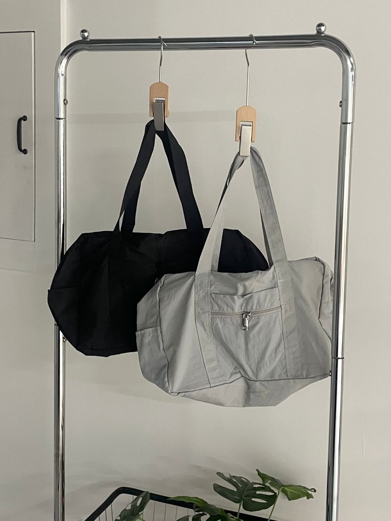 Arco iris(アルコイリス)の「Rectangle nylon shoulder bag(Bags)」