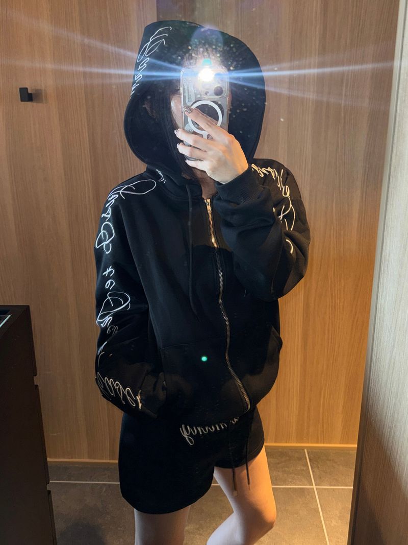 [SET] Script Lettering Hoodie Zip-up and Short Pants (3c)