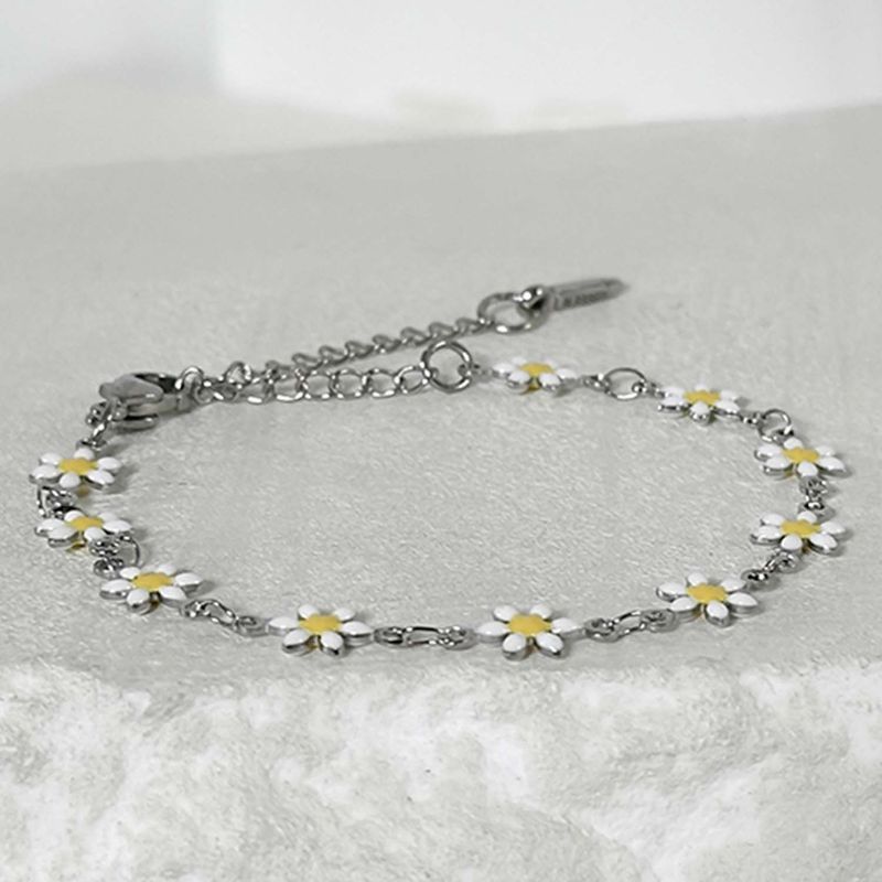 ss-Daisy flower motive array bracelet_white yellow