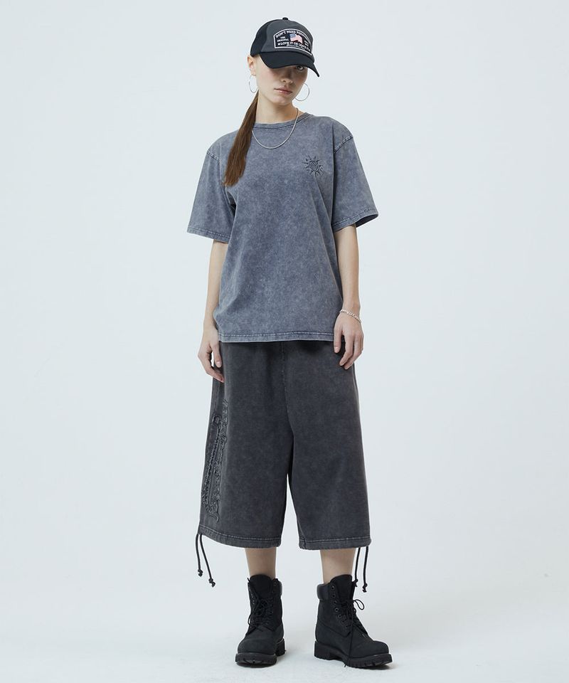 WASHED SOLAR APPLIQUE TEE