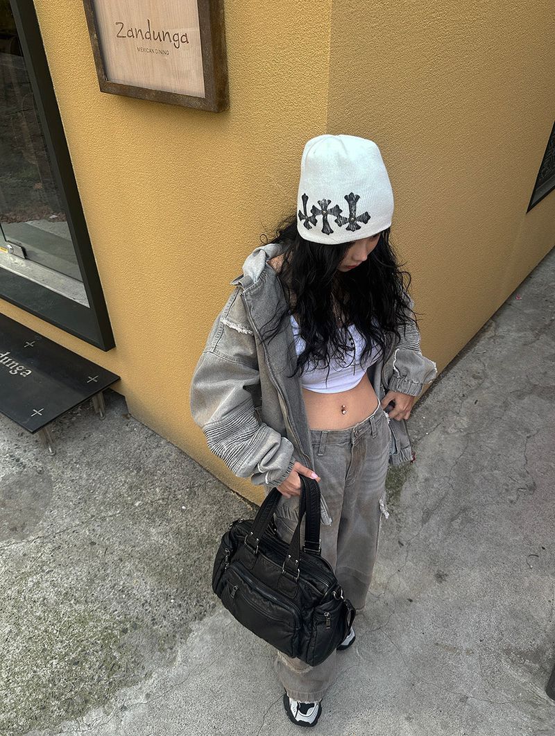 [UNISEX] Chrome Cross Stud Binnie