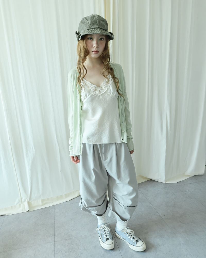 BUBBLE ROLL-UP BERMUDA PANTS