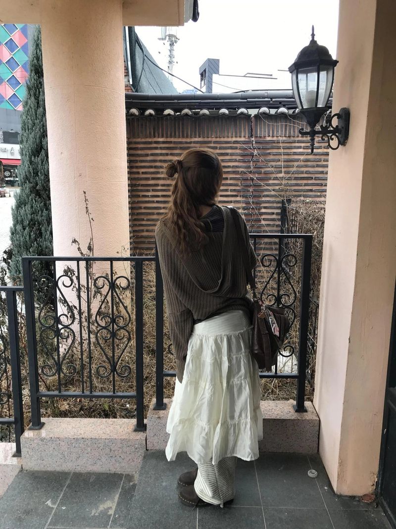 oka off-shoulder hoodie