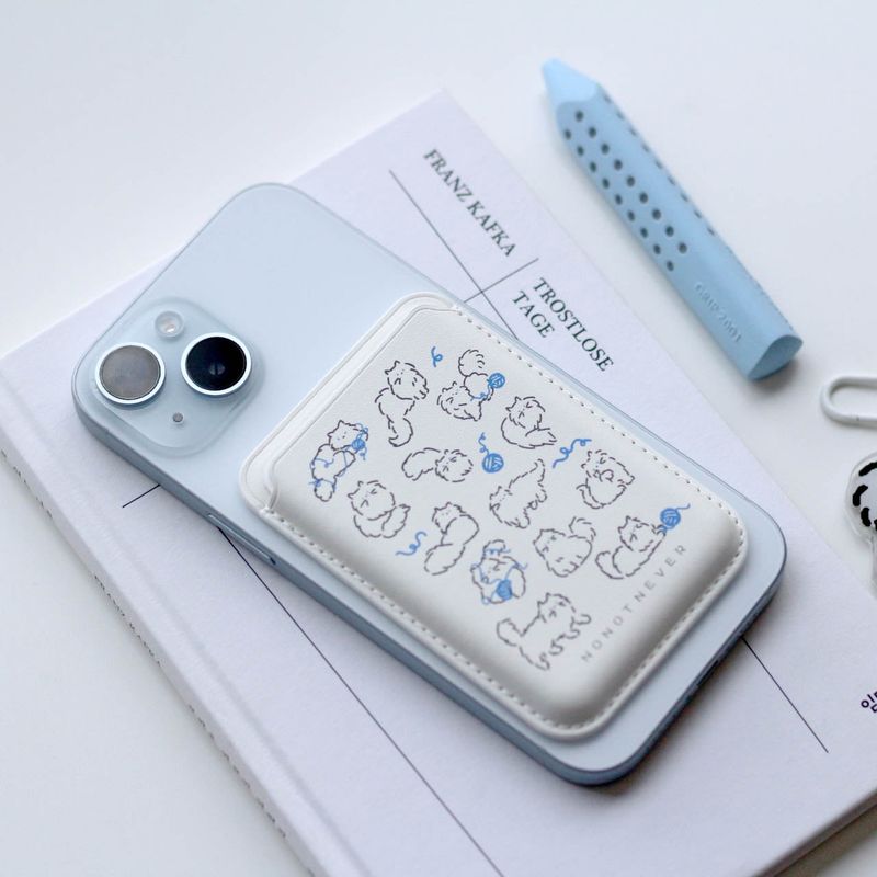 MagSafe Card Wallet Cream Cat