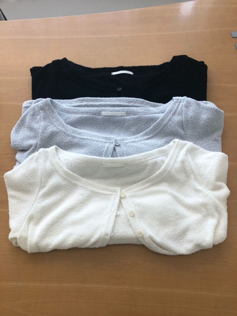 Forming sleeveless cardigan set