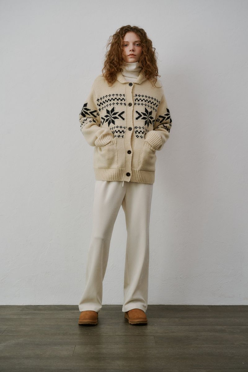 Snow cowichan cardigan (Ivory)