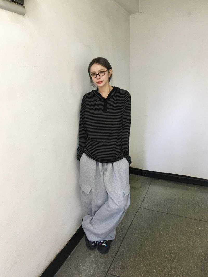 Slim Striped Henley Neck Hoodie (4c)
