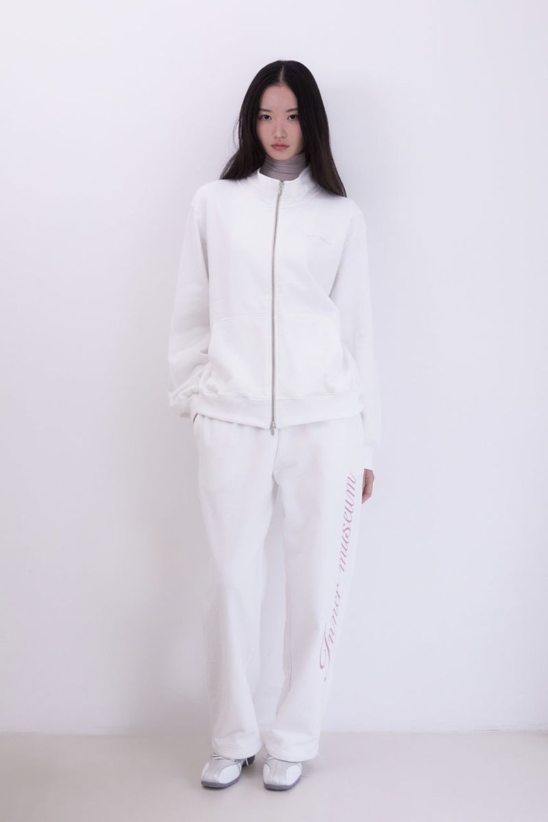 Inner Museum Lettering two-way Sweatpants (IVORY)