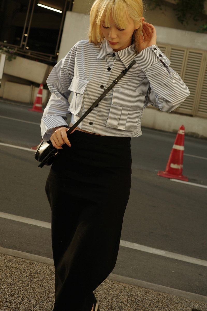 EVIE mia OVERSIZED CROPPED SHIRTS STRIPE BLUE