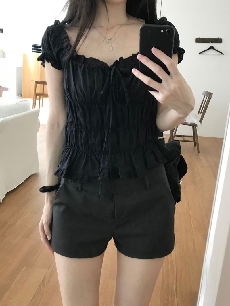 Betty Shirring Blouse (2 colors)