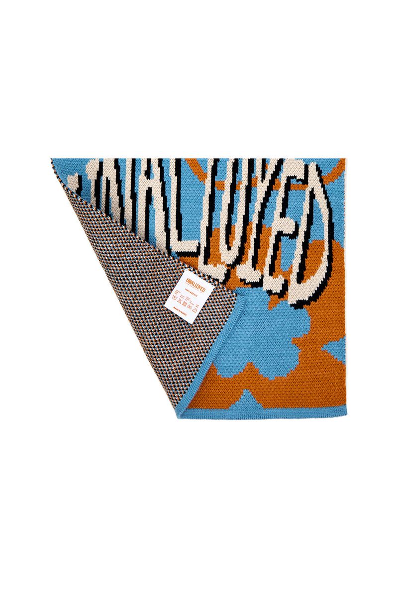 LOGO KNIT POSTER