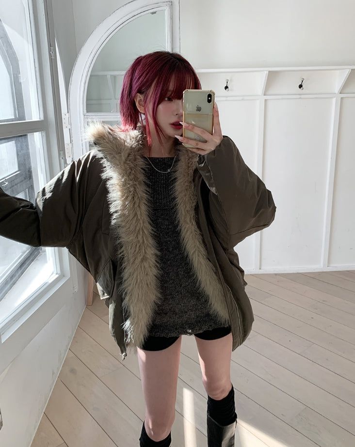 Snug Trimming Fur Bomber Jumper