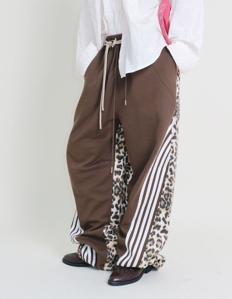 Leopard leopard print diagonal coloring track jogger pants