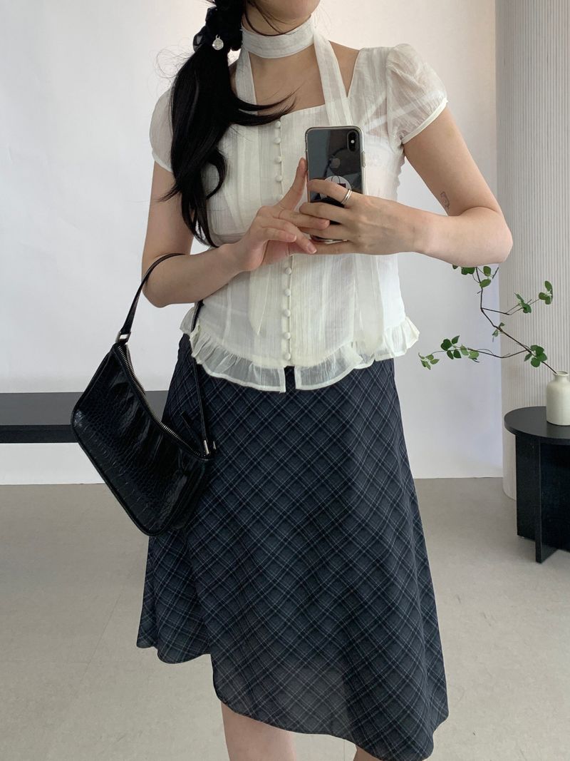 Rivenne Tie Short Sleeve Blouse