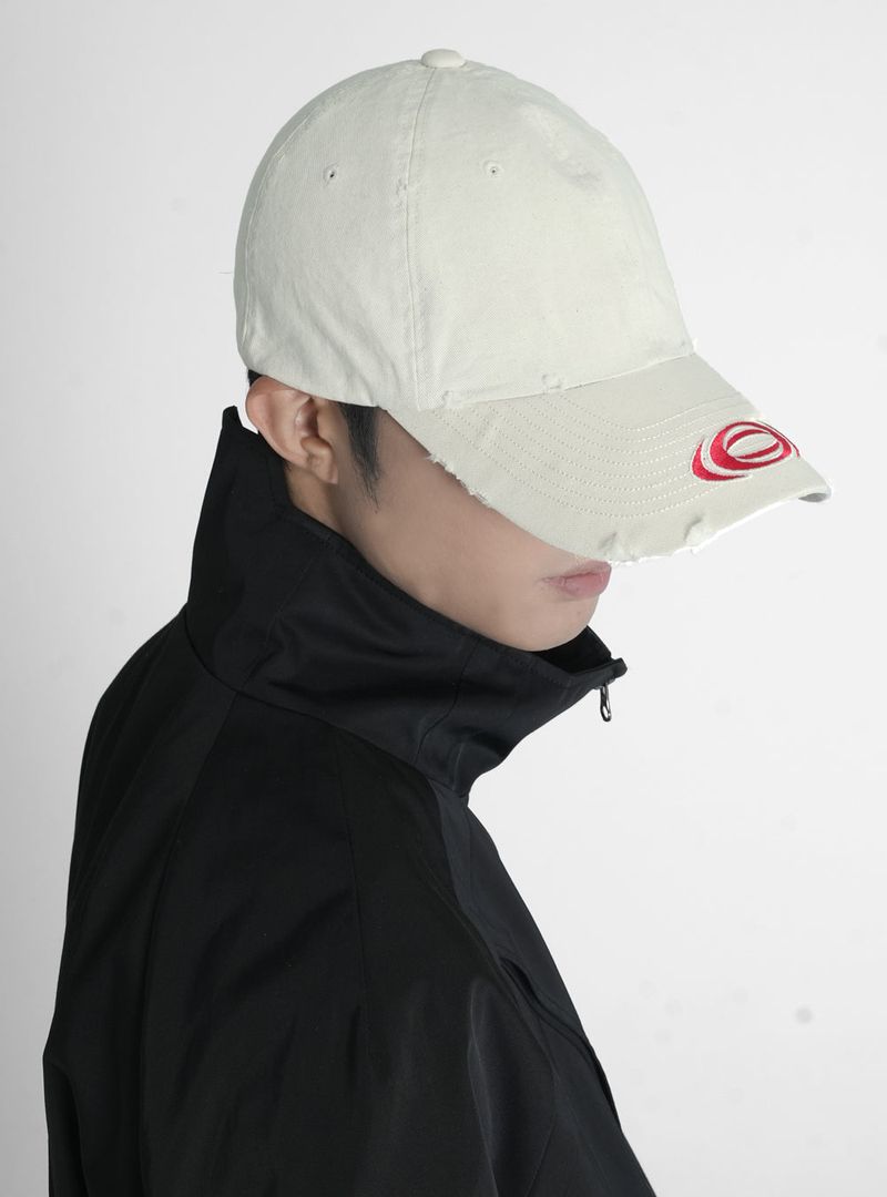 ICONIC LOGO CAP LIGHT BEIGE
