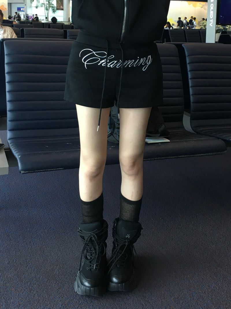 [SET] Script Lettering Hoodie Zip-up and Short Pants (3c)