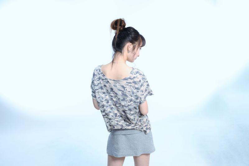 Camo Slash Eyelet Tee