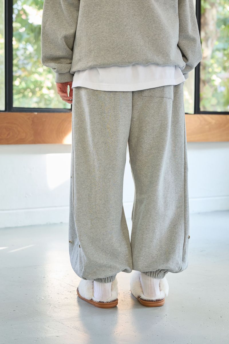 GOODLUCK HEART SNAP OFF SWEAT PANTS / MELANGE