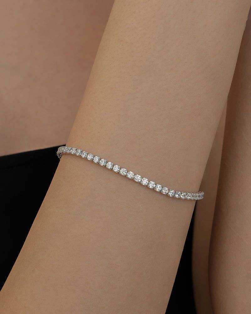 NORMALLEE（ノーマリー）の「[White Gold] シグナルキュービックブレスレット（アクセサリー）」