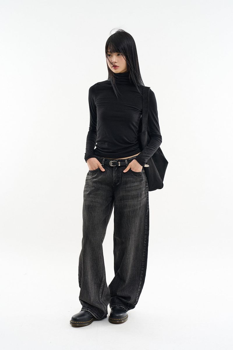 Youth basic fleece turtle-neck T-shirt