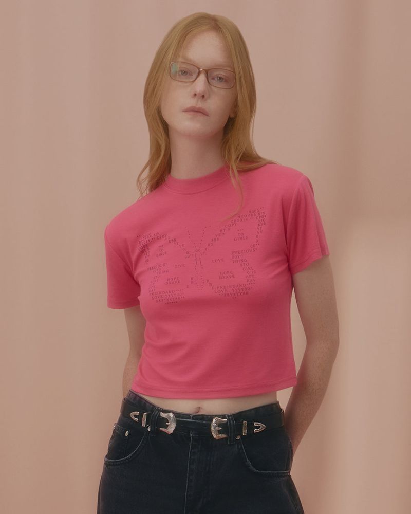 TEXT BUTTERFLY CROP TSHIRT-PINK