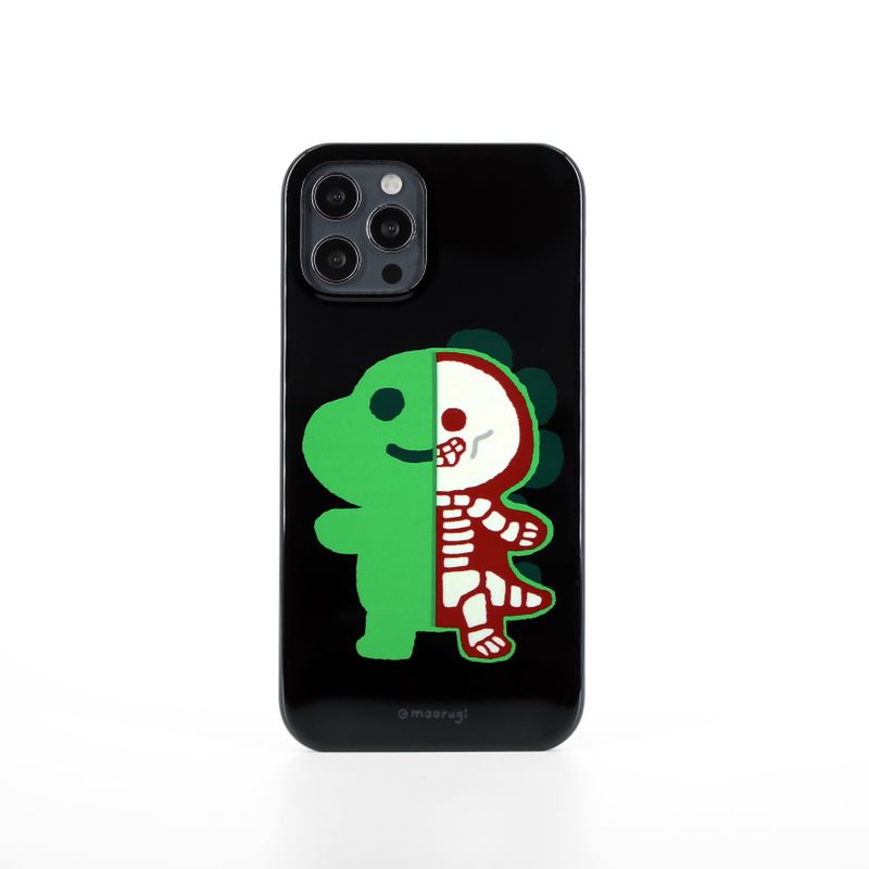 moorugi（モールジ）の「スカルディノバンパーアイフォンケース（スマホグッズ/小物）」