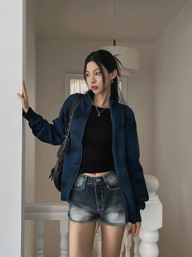 Cosy Spray Two-Way Knit Zip-Up