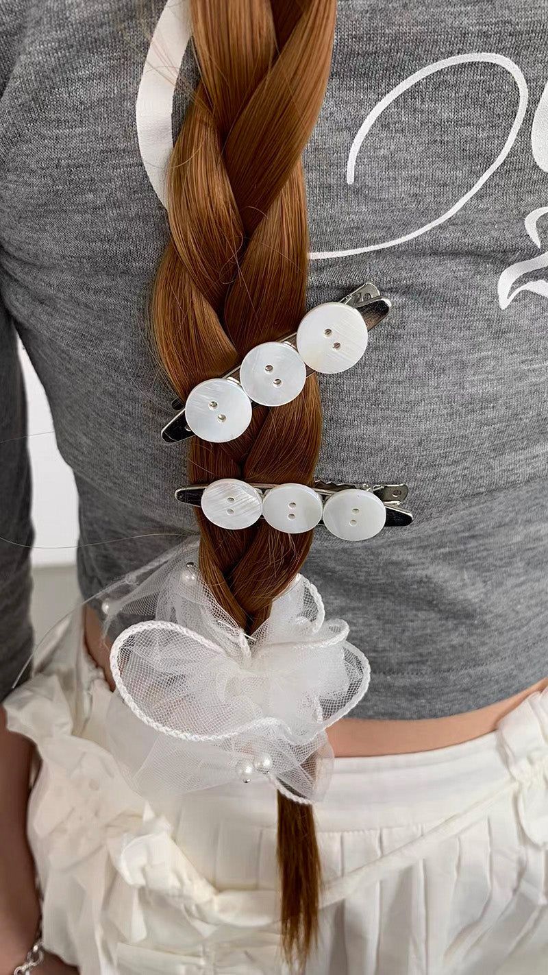 House of haus（ハウス オブ ハウス）の「Three button silver hair-pin(1pcs)（Hair Accessories）」