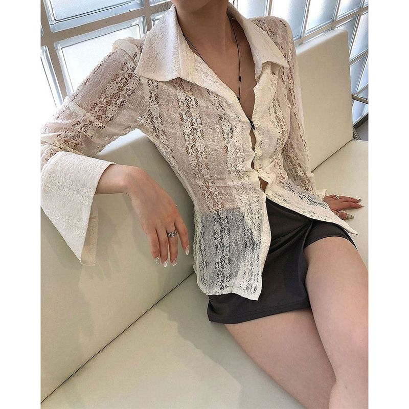Lace Slim Blouse