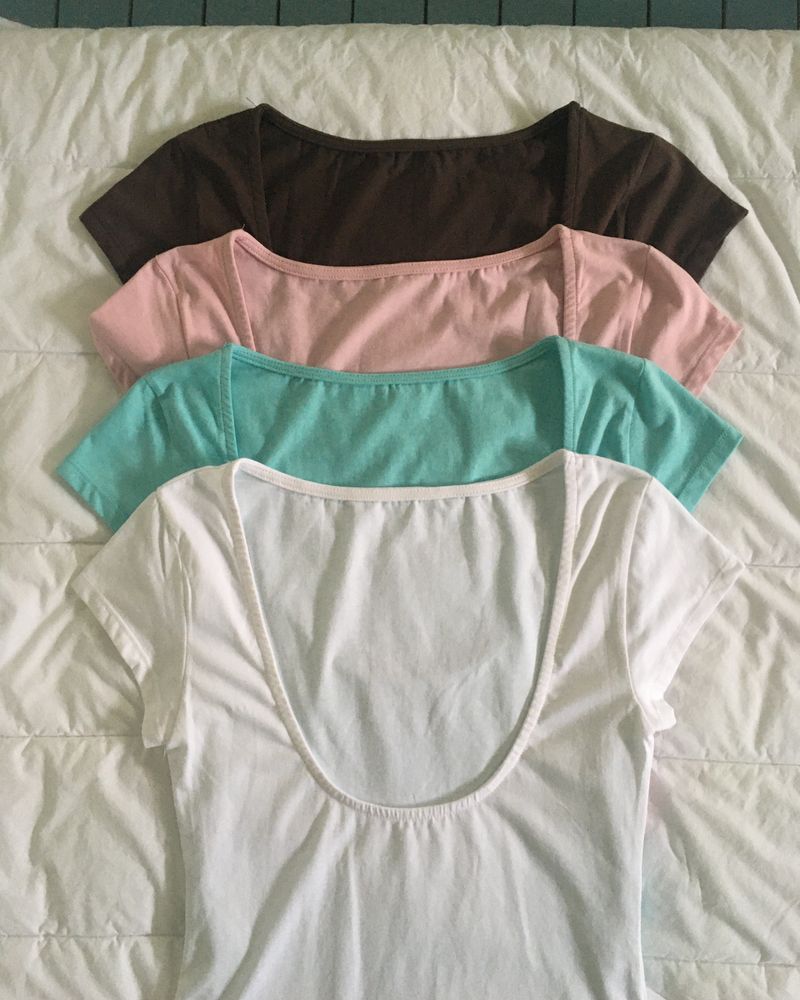 WONDER WONDER（ワンダーワンダー）の「Acool U-Neck Short Sleeve T-Shirt（Tops）」