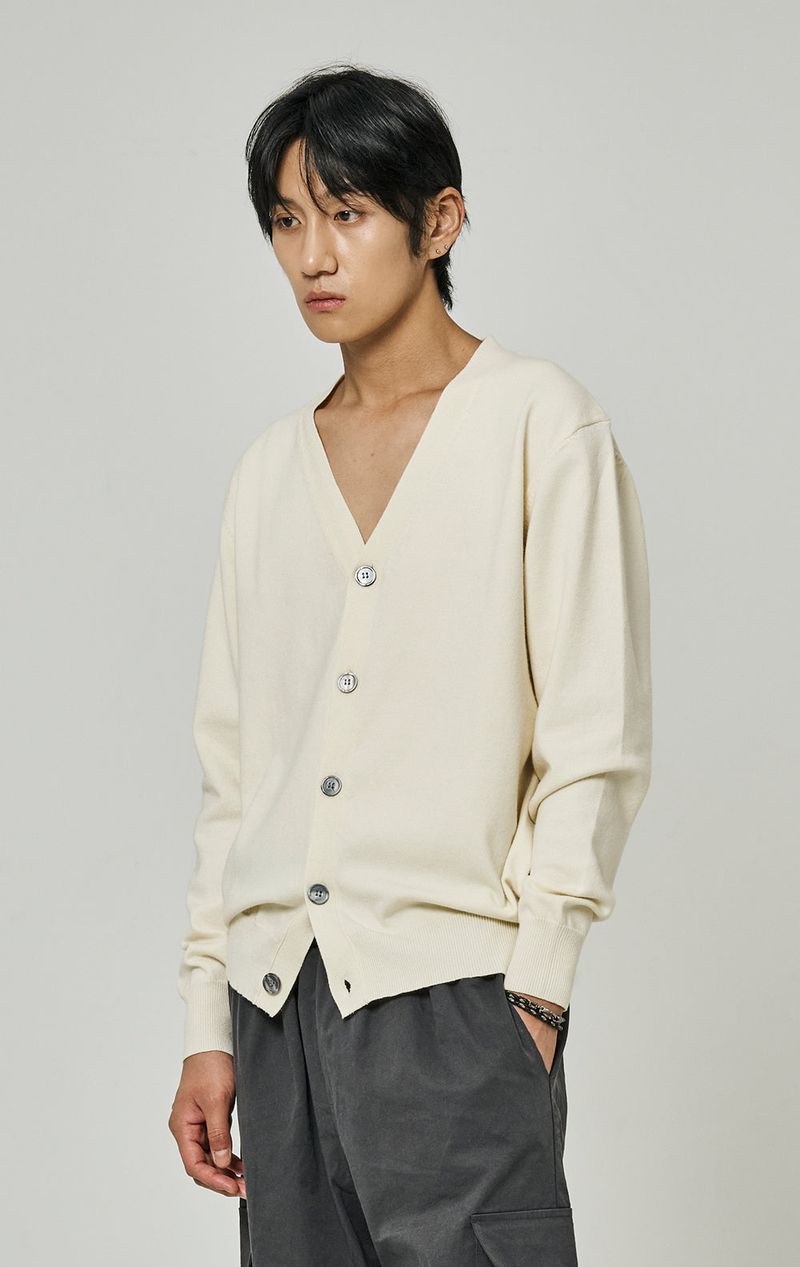 BASIC CARDIGAN