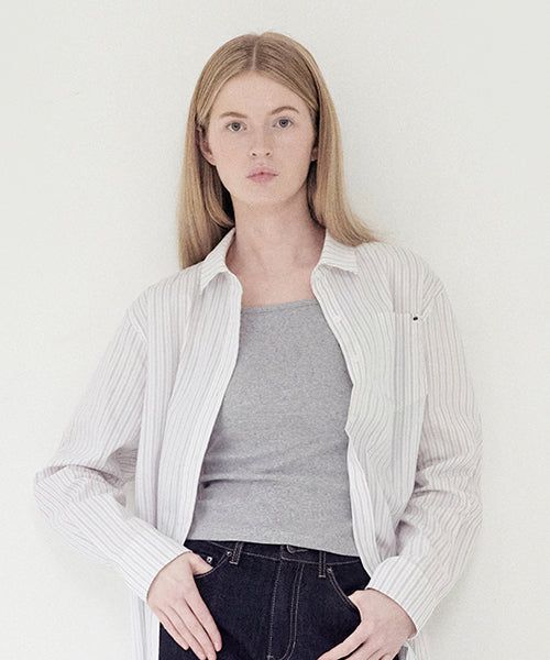 KIRSH（キルシー）の「KIRSH PLAIN STRIPE LOOSE FIT SHIRT [WHITE]（Tops）」