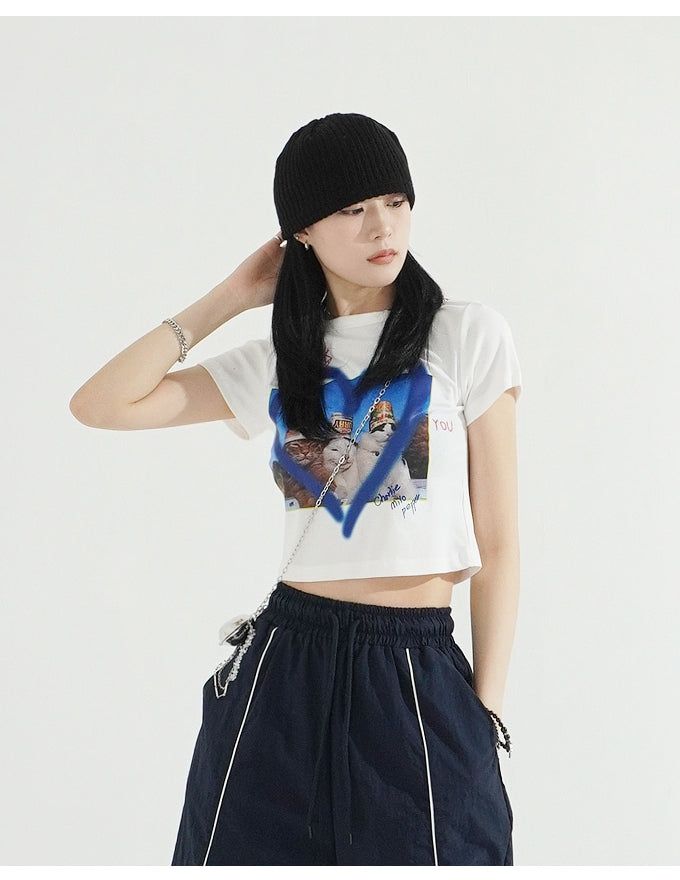 Moven Spray Cat T-shirt