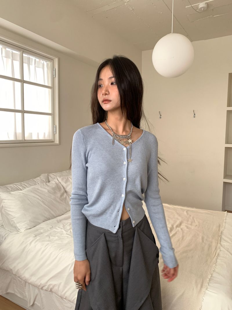 WOOL V-NECK CARDIGAN (5C)