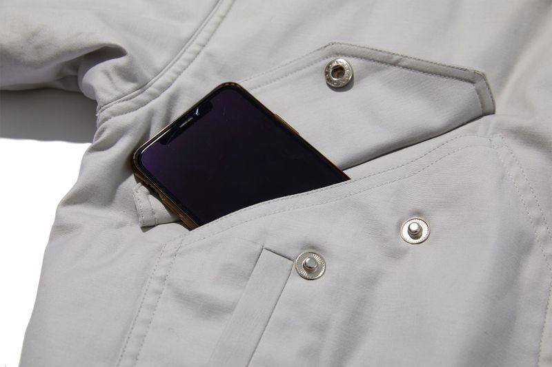 BUTTON BOMBER