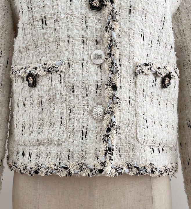 Tiang Round Color Matching Tweed Jacket (Brooch Set)