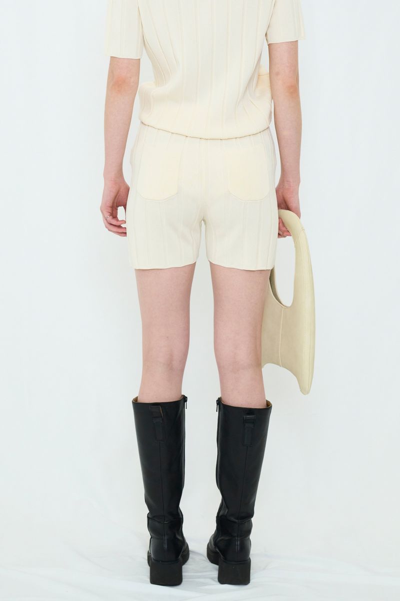 SMOOTH KNIT SHORT PANTS