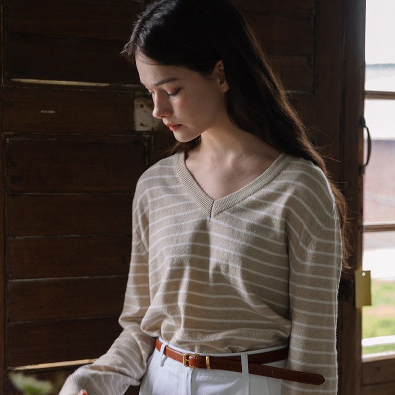 V-neck Stripe Knit - Beige
