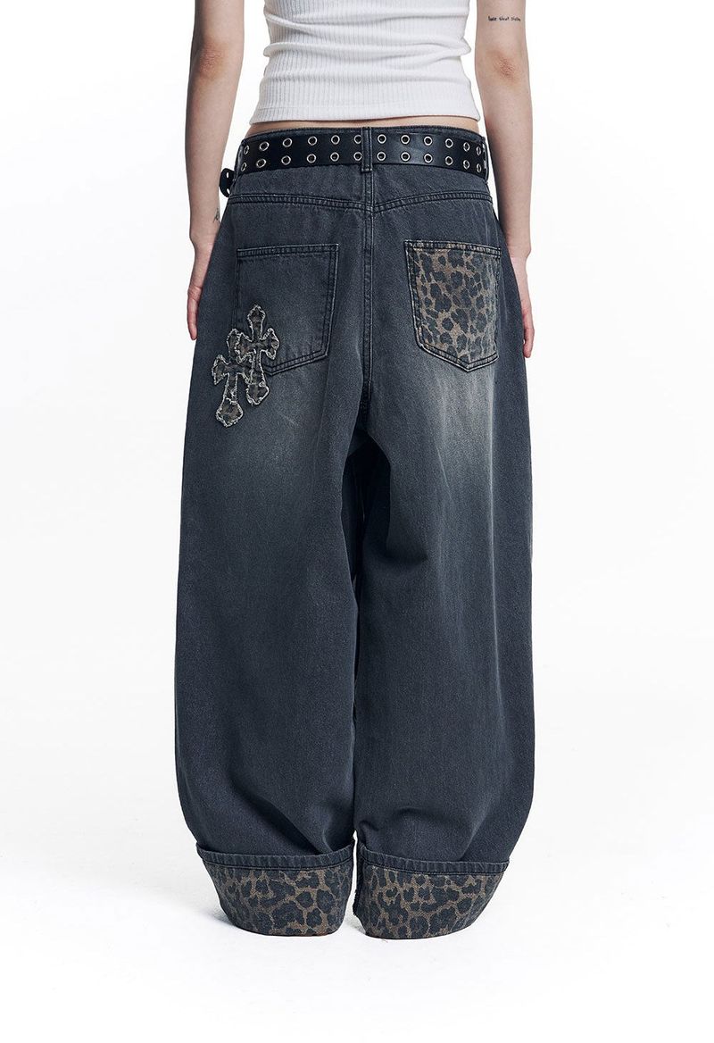 Leopard Cross Patch Roll-Up Denim Pants - Black