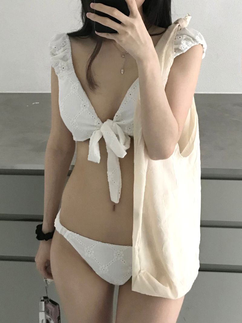 Punching tie bikini (one color)