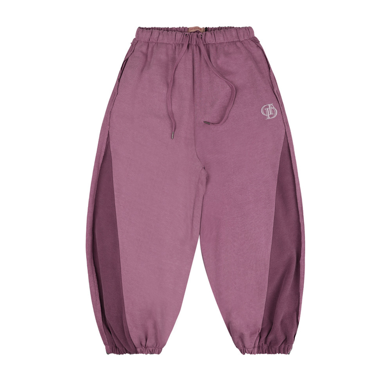 Don't Ask My Plan (DAMP)(ドントアスクマイプラン)の「PIGMENT CUTTED BALLOON SWEATPANTS_REDDISH PURPLE(Pants)」
