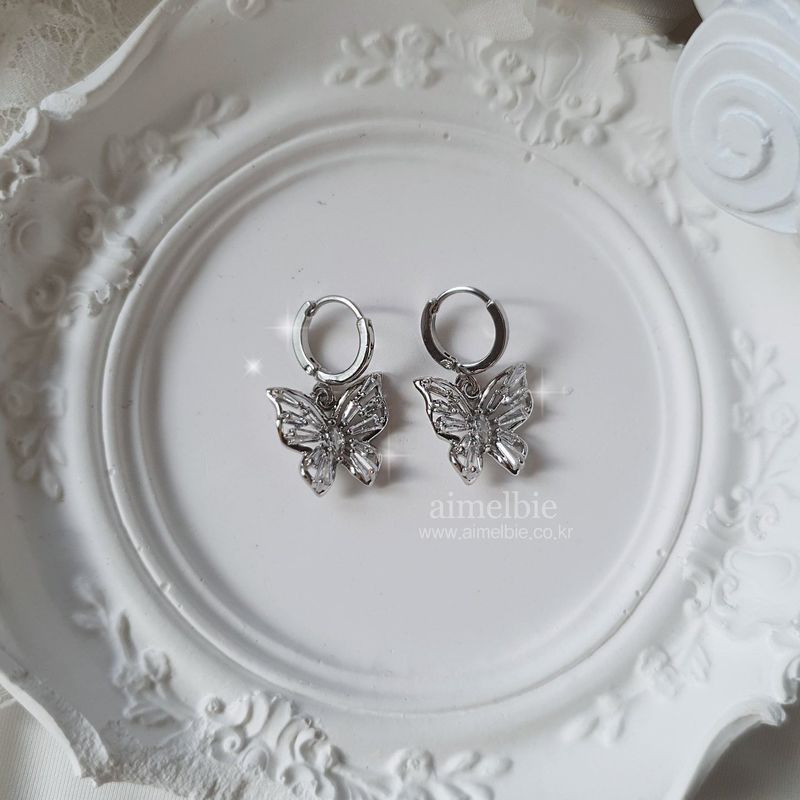 [Aespa Karina Piercing] Butterfly Fairy Huggies Piercing