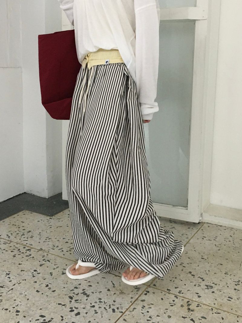 Seersucker striped wide pants (2c)