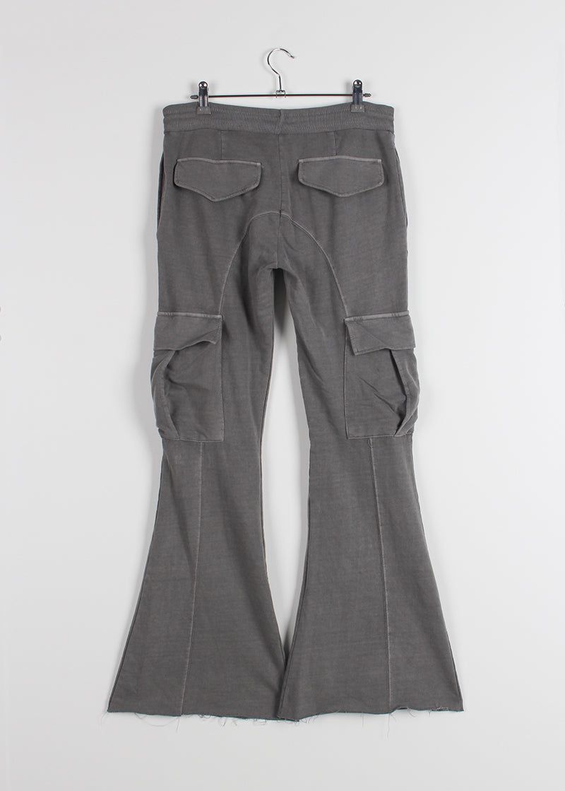 WASHING CARGO BOOTS CUT PANTS
